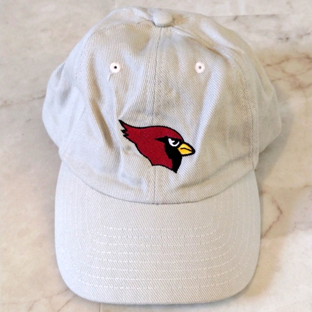 NFL Arizona Cardinals baseball cap.
